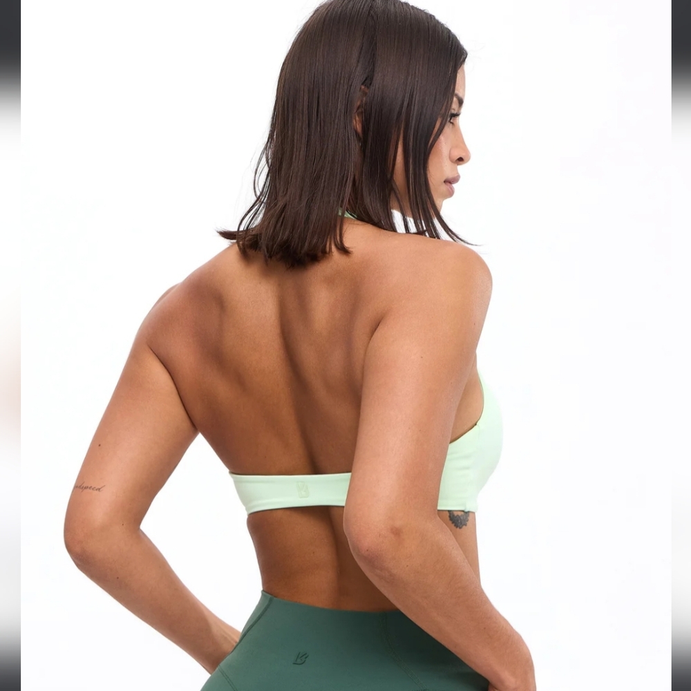 Buffbunny Twisted Halter Sports Bra - Picture 2 of 7